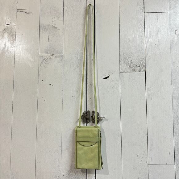Hobo Agile Leather Crossbody Wallet Bag‎ in Green - Picture 7 of 8